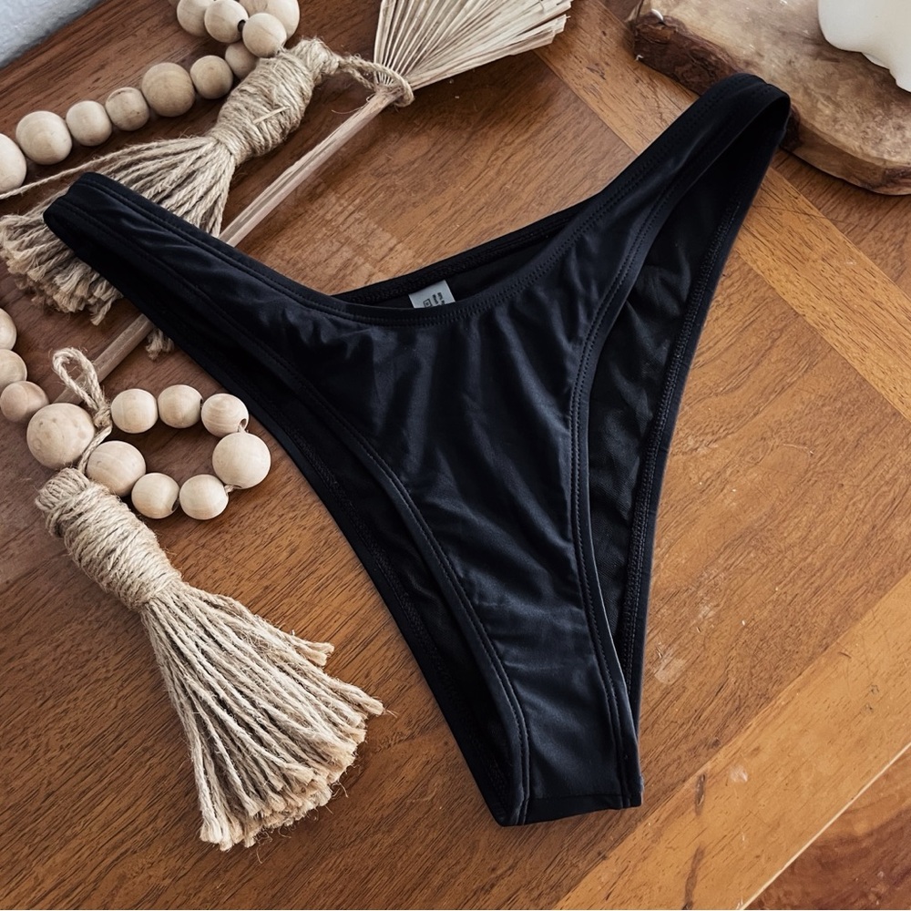 BLACK HIGH WAISTED SUPER CHEEKY BIKINI BOTTOMS #0343